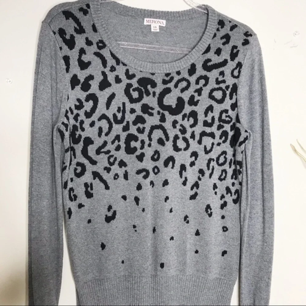 Merona target brand gray and black sweater